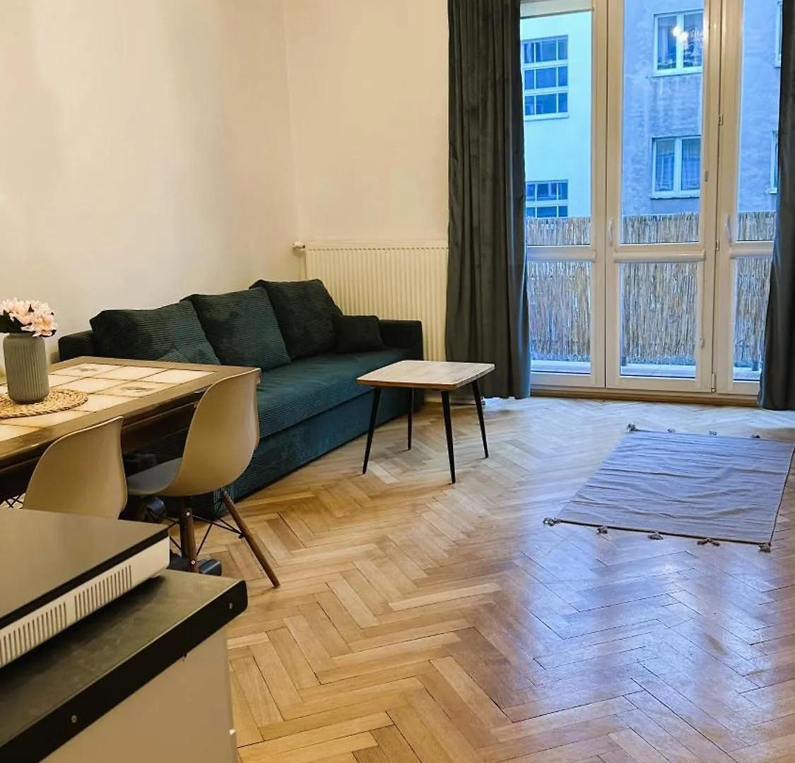 Odolanska Apartment Stary Mokotow 62M2 Warsaw